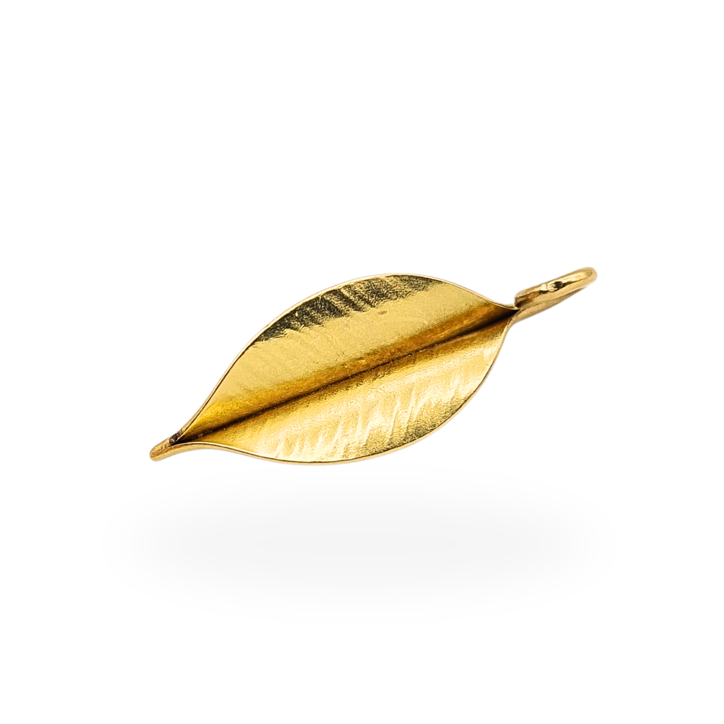Solid 18ct Gold Leaf Pendant Hallmarked Birmingham 2010 Yellow Gold