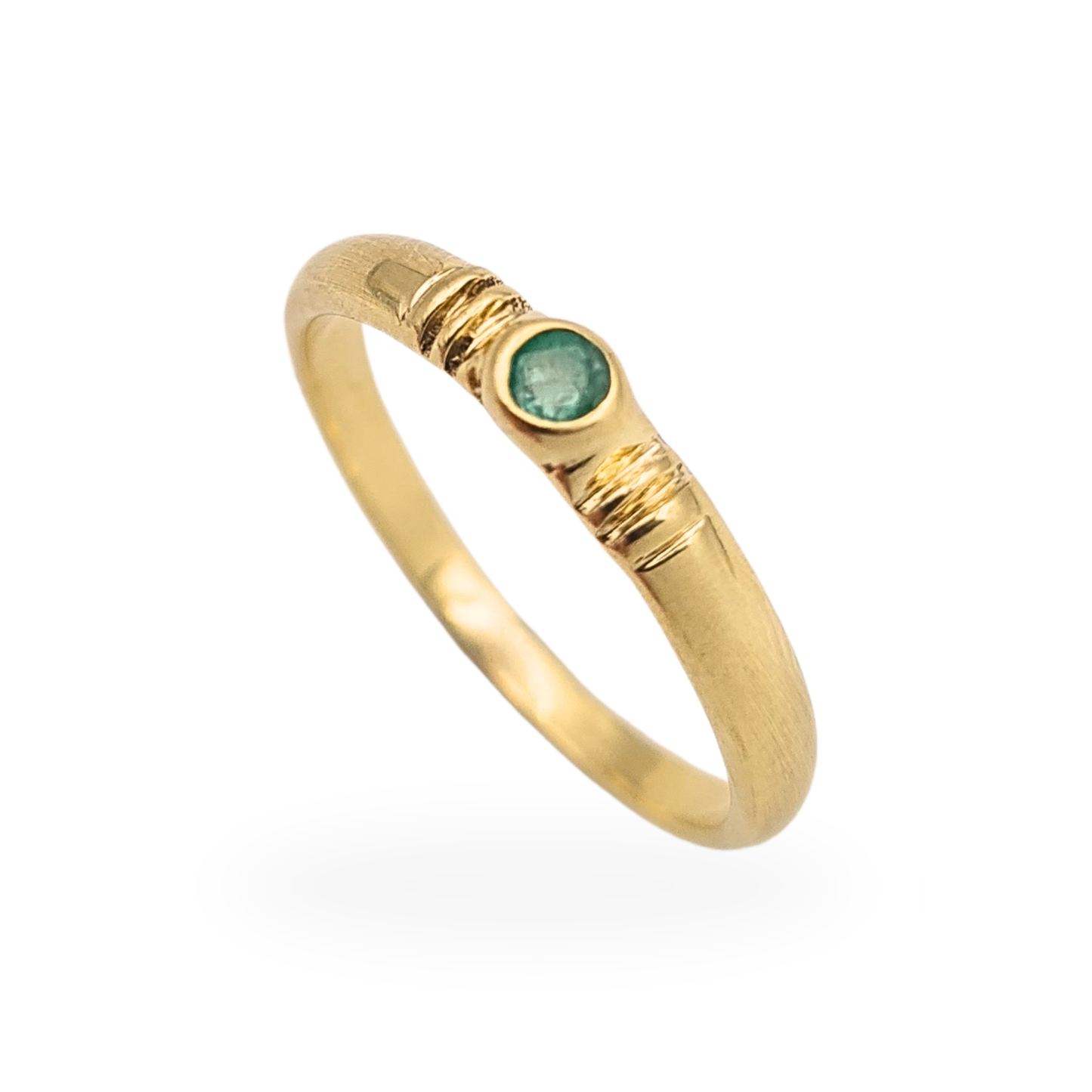 9ct Gold Emerald Ring UK M US 6 1/4 Green Stone Band