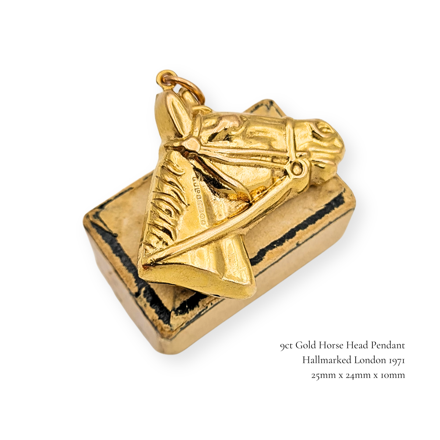 Large 9ct Gold Horse Head Pendant, London 1971, Hollow Puffy Design