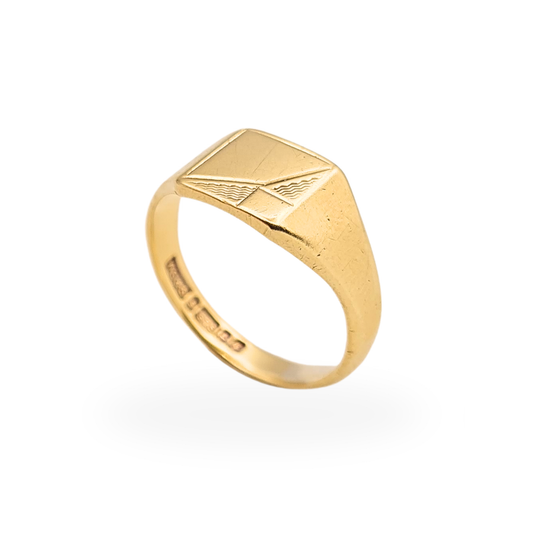 Solid 9ct gold engraved square signet ring, fully British hallmarked 1989, 8 x 9mm face, UK M½, US 6½.