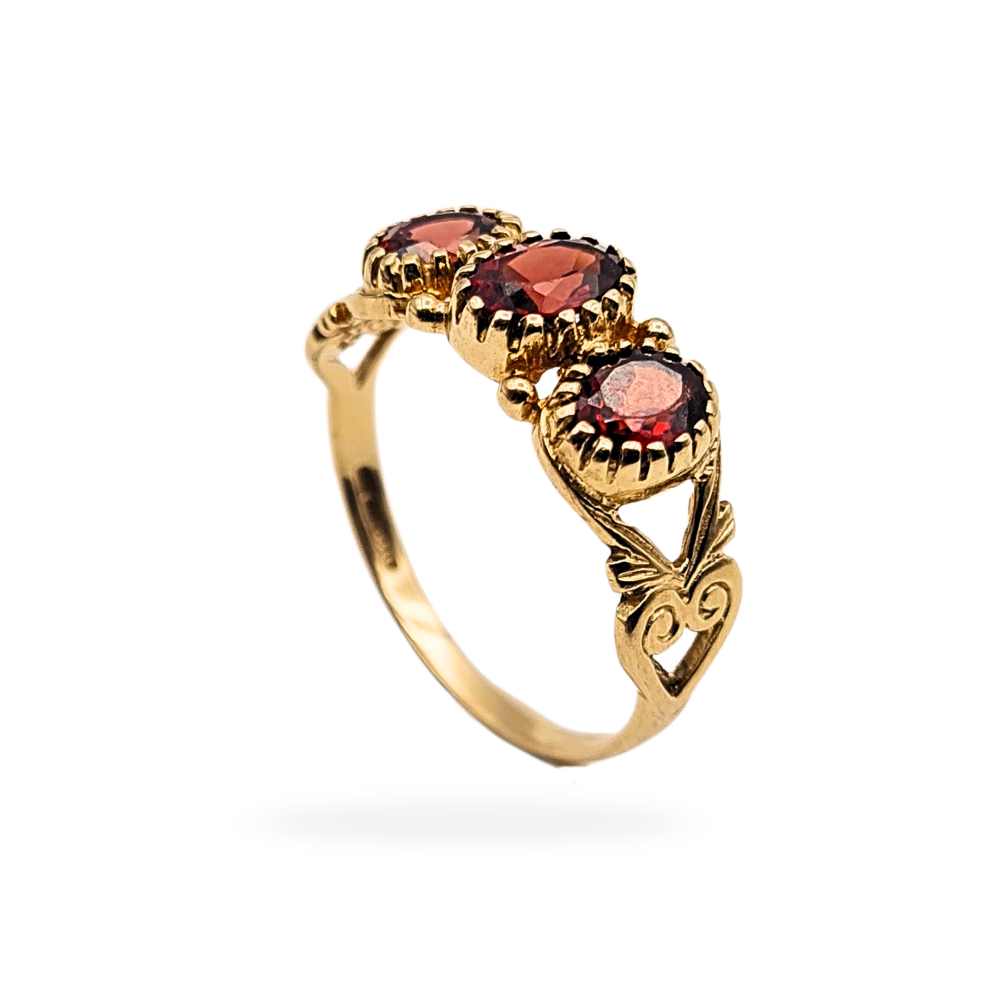9ct Gold Trilogy Garnet Ring, UK O US 7 1/2, British Hallmark