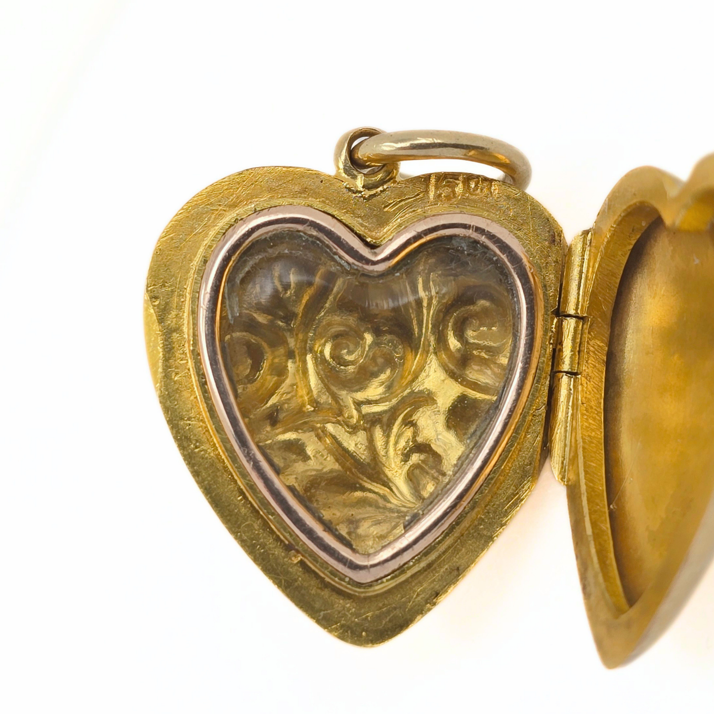 Antique 15ct Gold Heart Photo Locket, Heart Shaped Opening Phot Keepsake Pendant