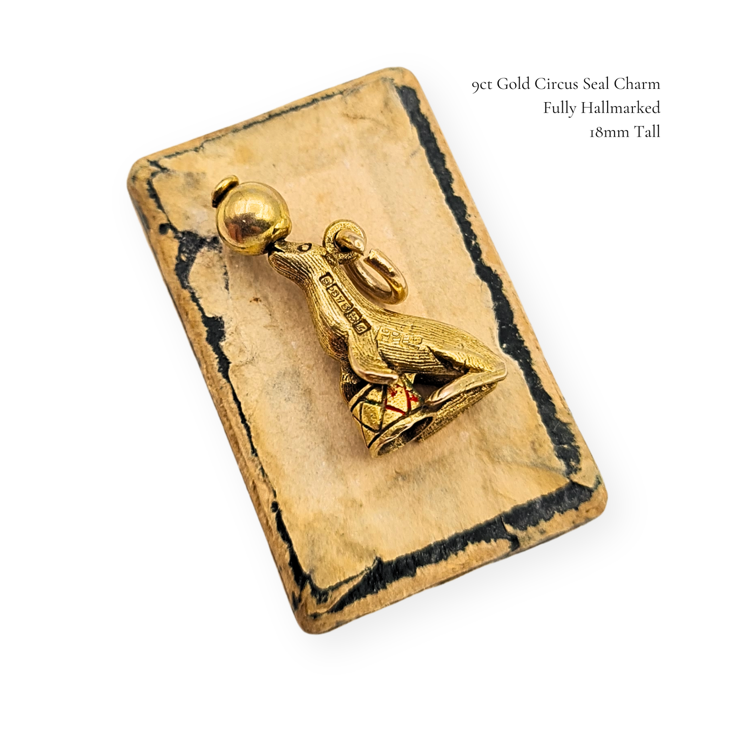9ct Gold Circus Seal Charm, 18mm, Birmingham Hallmark