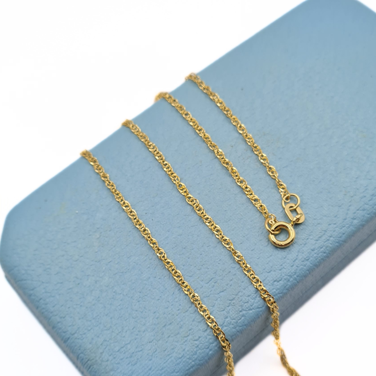 18" 9ct Gold Singapore Necklace 1.5mm wide 46cm long