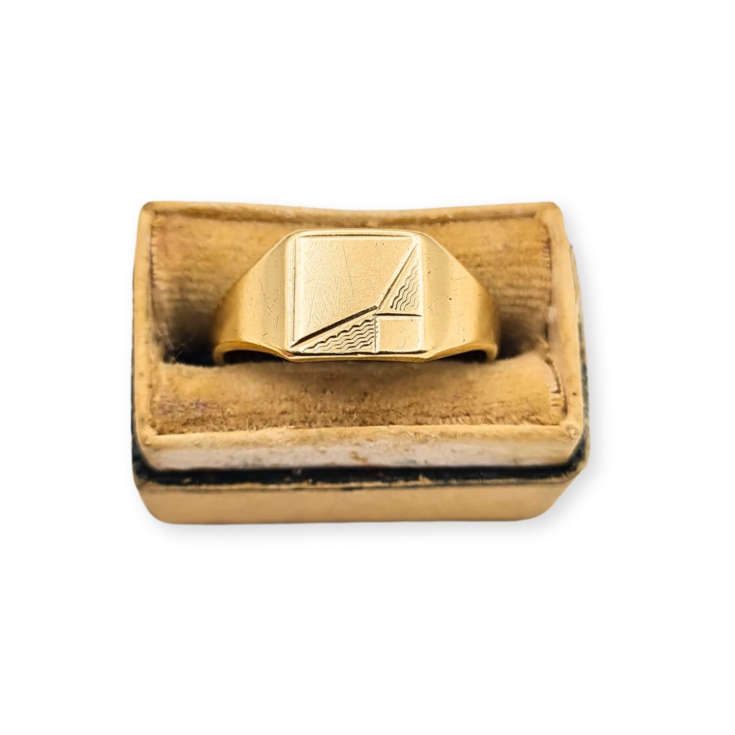 9ct Gold Engraved Signet Ring Hallmarked 1989 Solid Gold UK M1/2 US 6.5