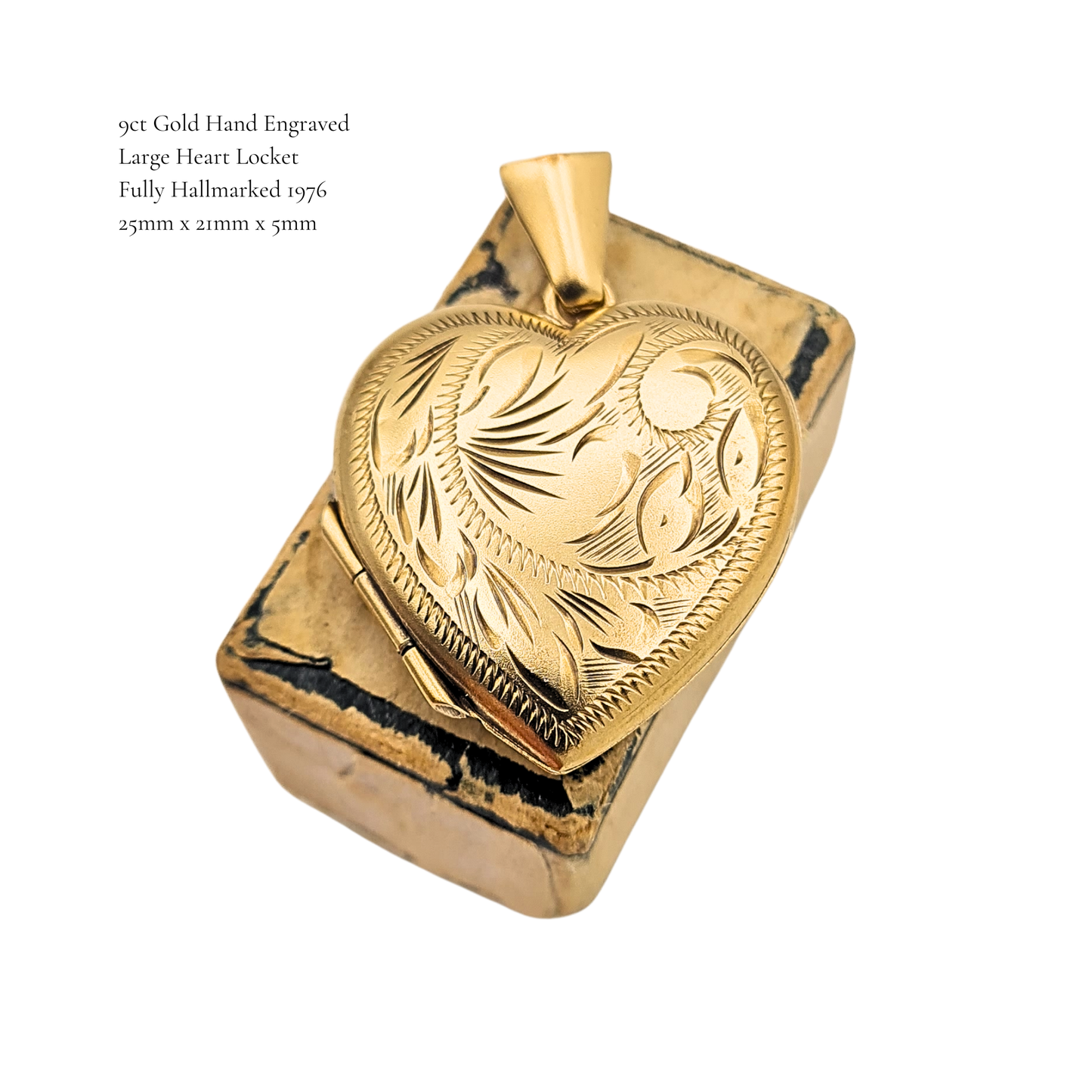 Large 9ct Gold Heart Photo Locket Pendant 25mm Hand Engraved Vintage 1976
