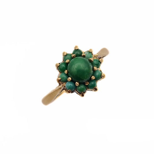 9ct Gold Jade Ring - Vintage 1960's Jade - Size UK N, US 6 3/4, Euro 54