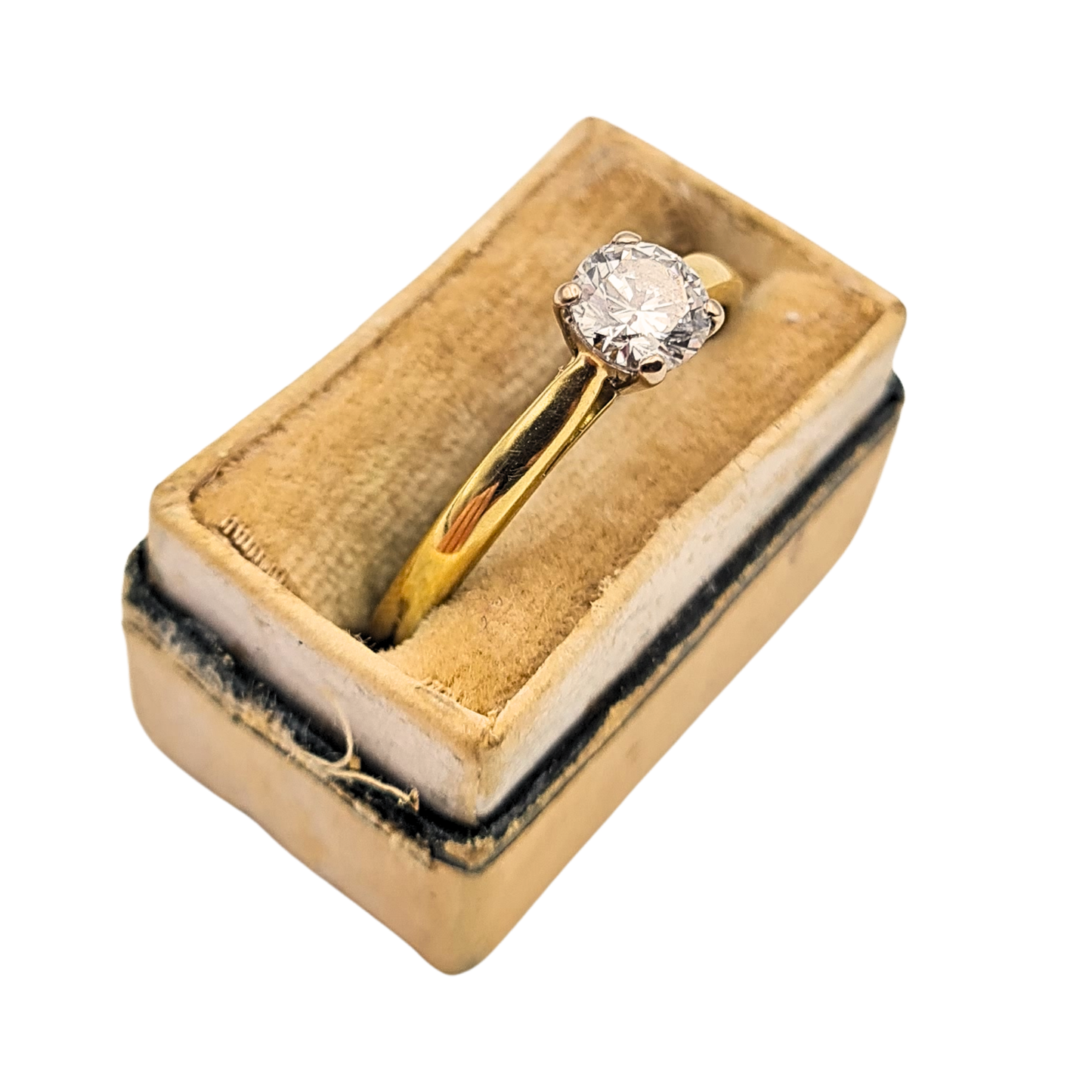 Quality 18ct Gold Diamond Solitaire Engagement Ring  UK Q / US 8.25