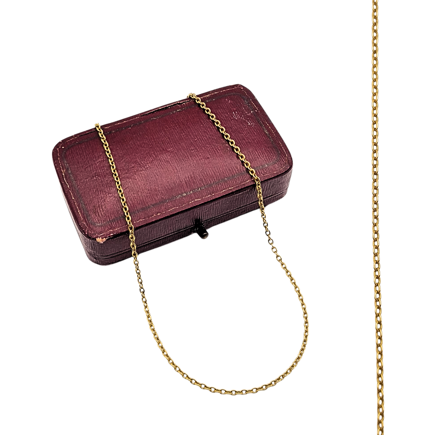 19 inch 9ct yellow gold rolo belcher chain necklace with 2mm wide circular links, weighing 3.27g. Features a faint 9k stamp on the small spring-ring clasp, fully tested for solid gold, elegant and perfect for layering or everyday wear.