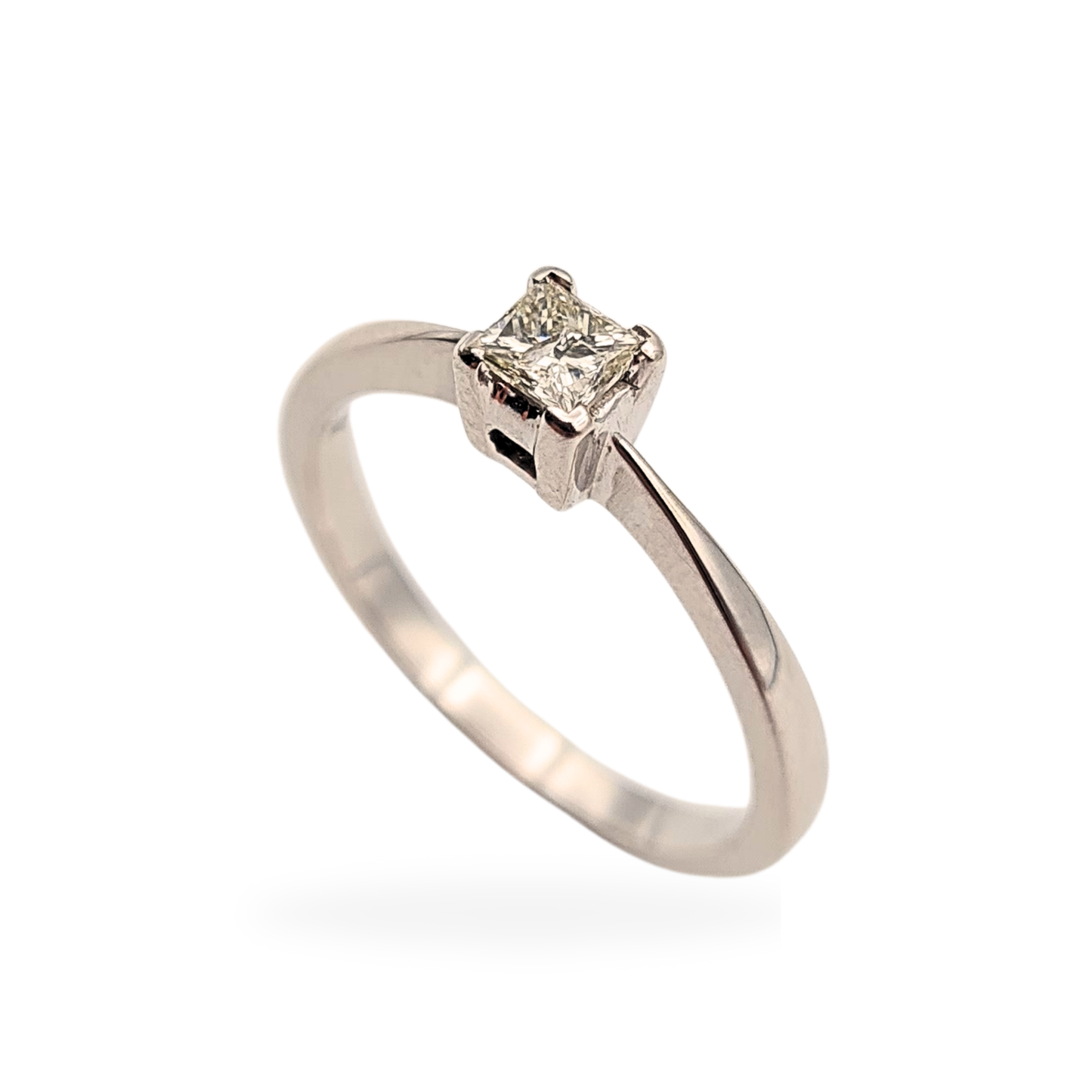 Refurbished 9ct White Gold Diamond Bridal Set Princess Cut
