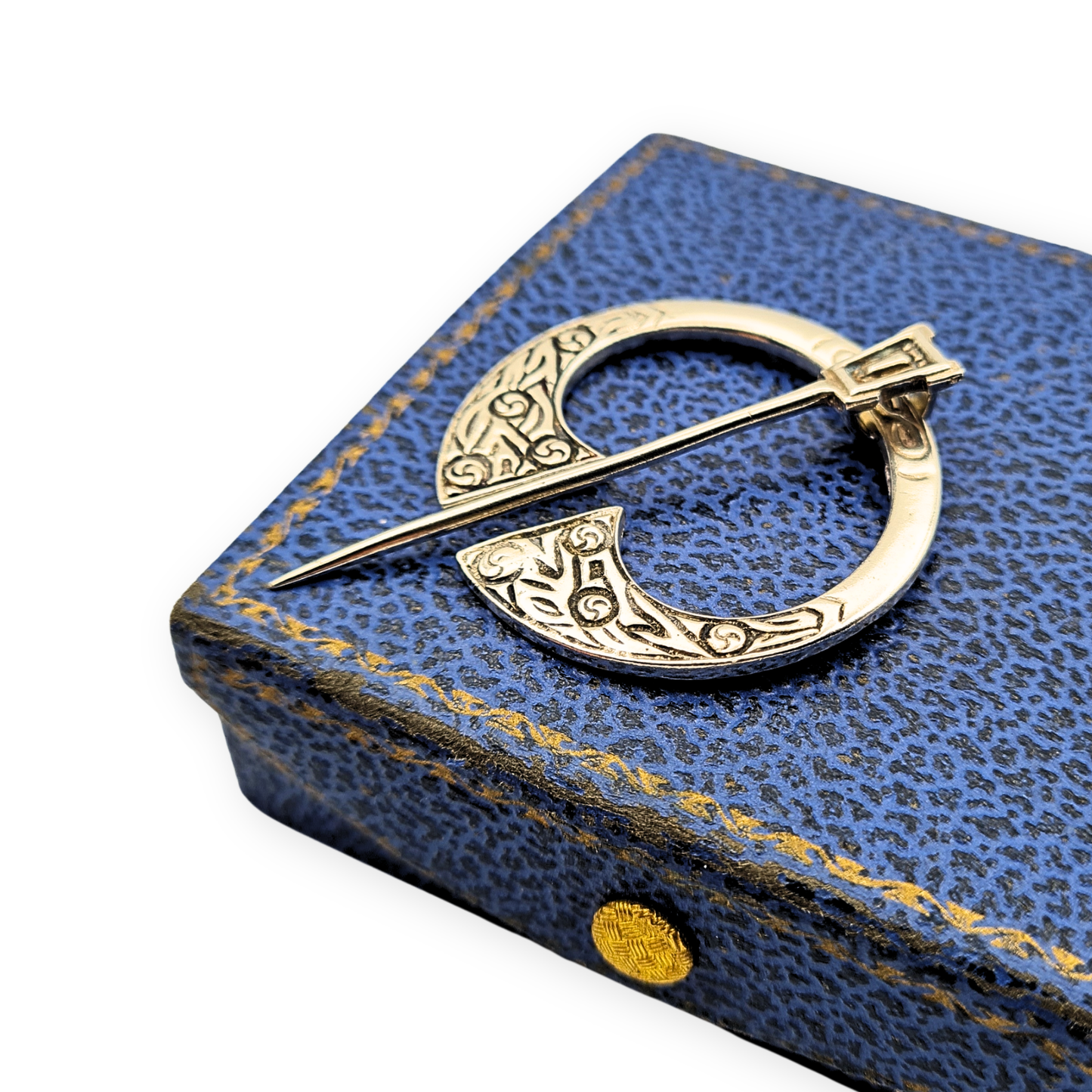 Silver Celtic Kilt Pin, Robert Allinson, Glasgow 1958, Scottish Silver
