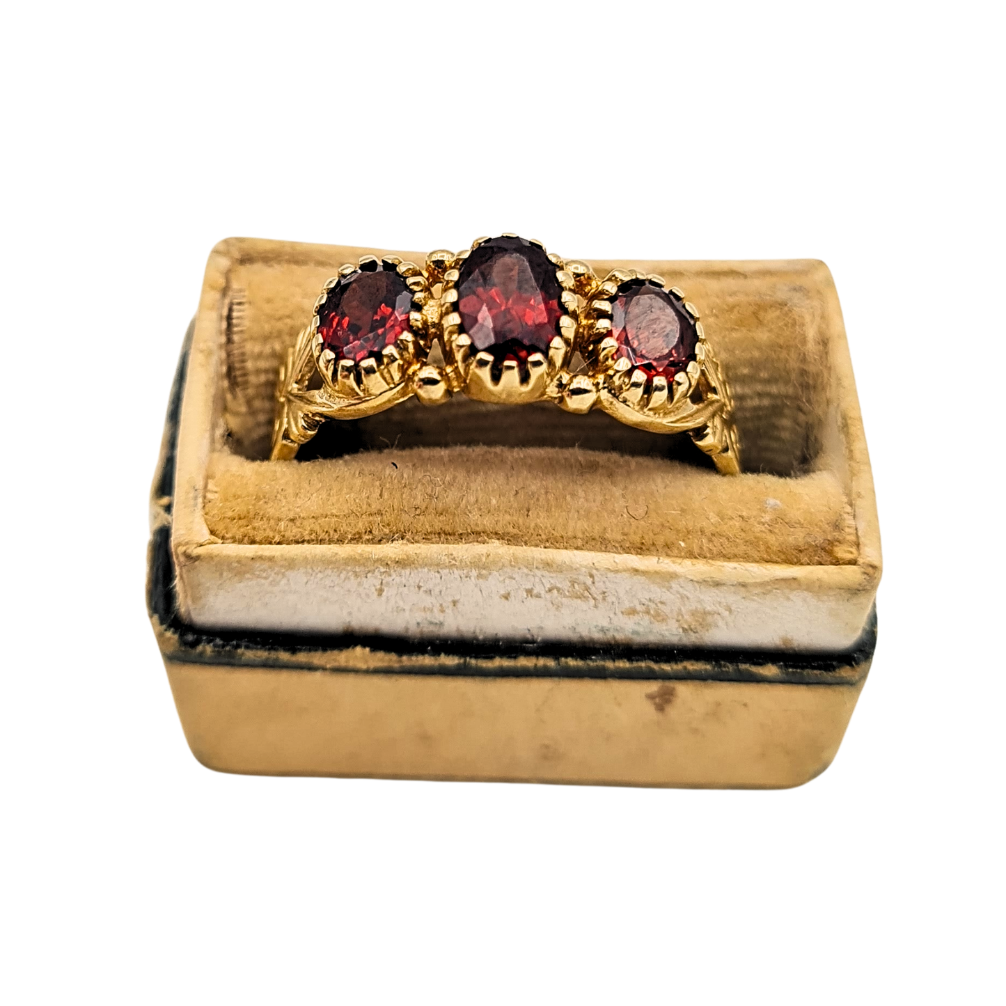 9ct Gold Trilogy Garnet Ring, UK O US 7 1/2, British Hallmark