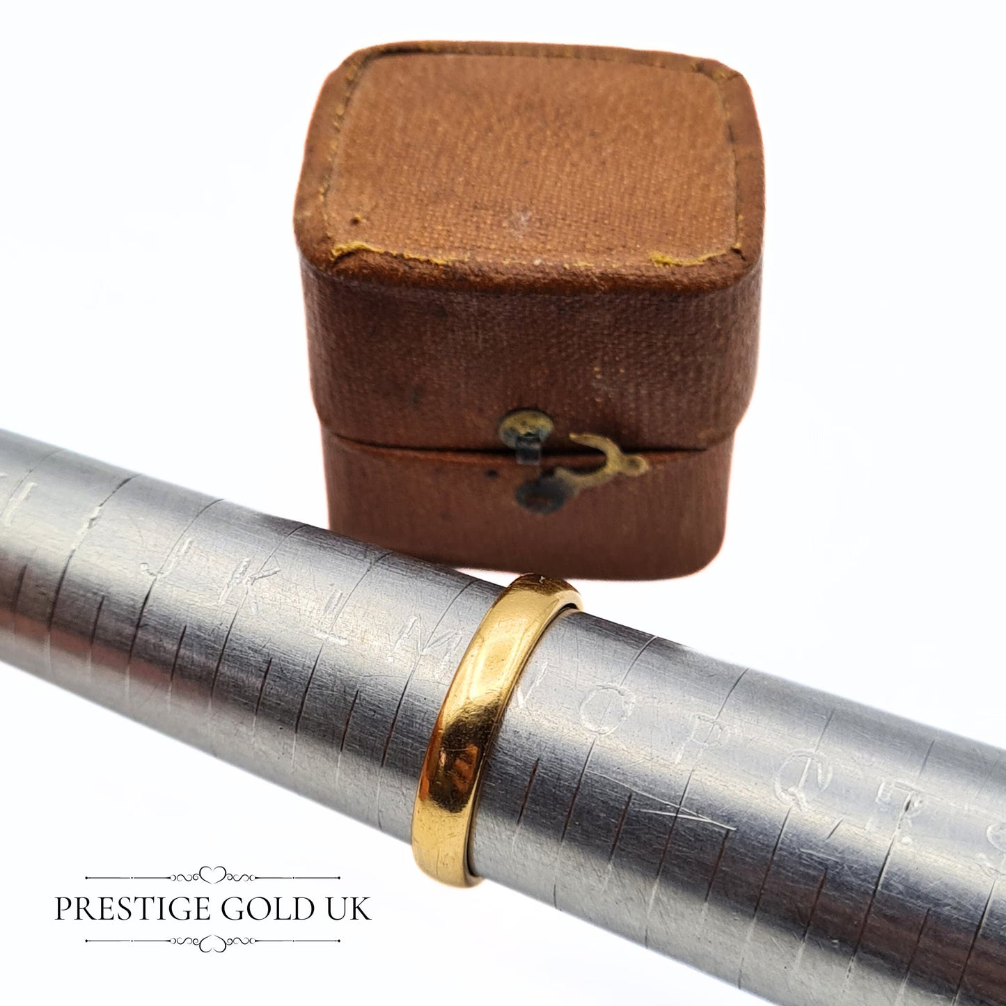 22ct Gold Dainty Wedding Ring 22ct - 1950s Band  Size UK N -  US  6 3/4