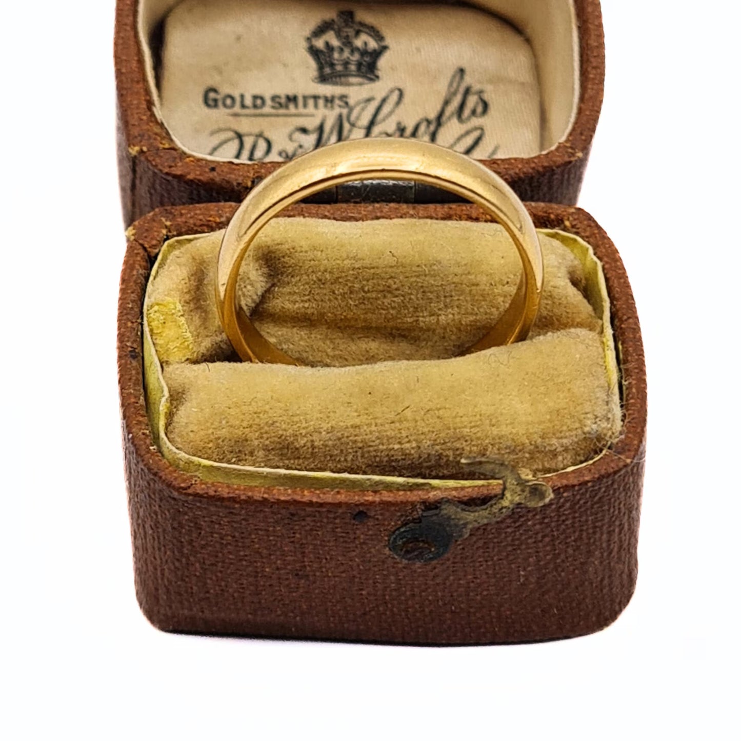 22ct Gold Dainty Wedding Ring 22ct - 1950s Band  Size UK N -  US  6 3/4