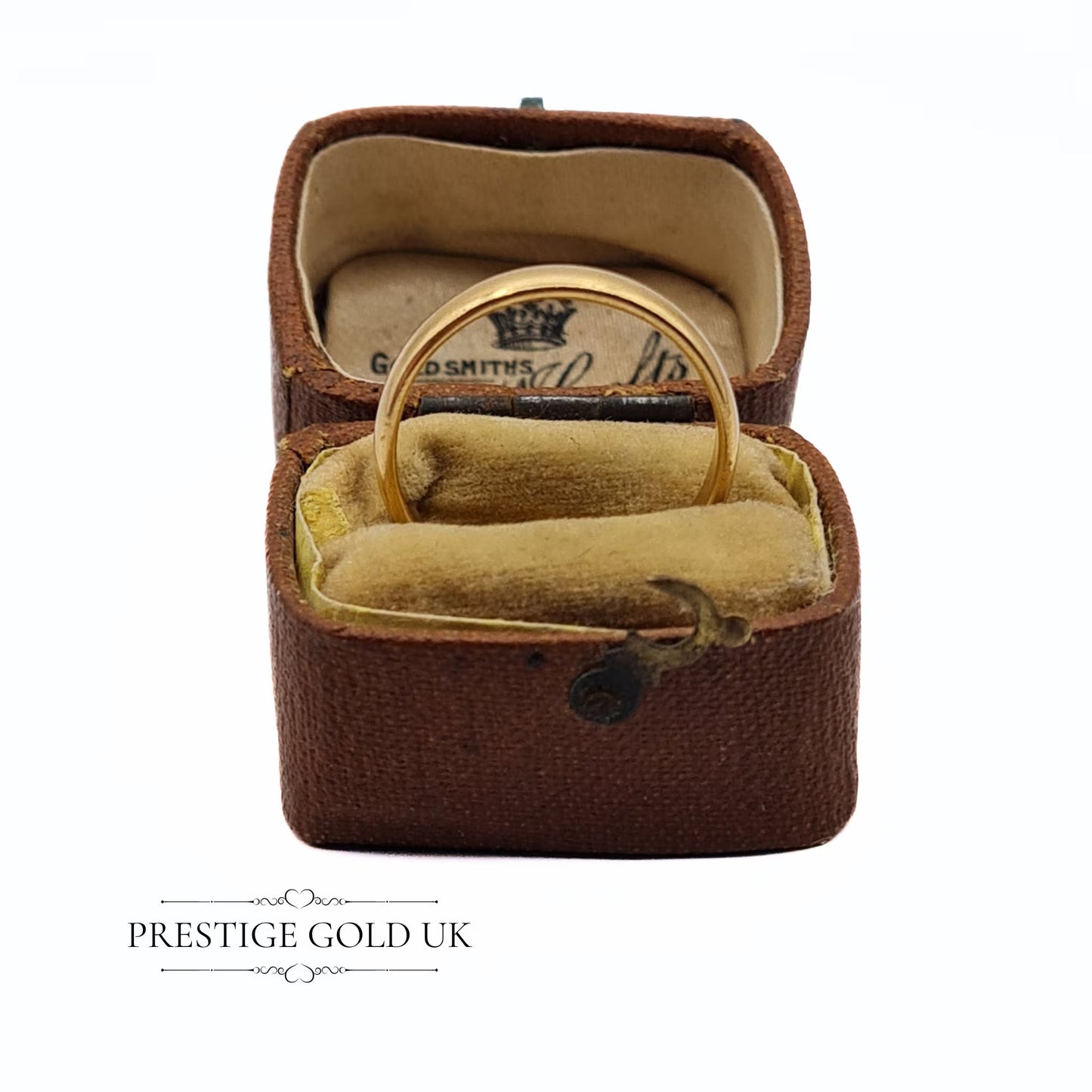 22ct Gold Dainty Wedding Ring 22ct - 1950s Band  Size UK N -  US  6 3/4