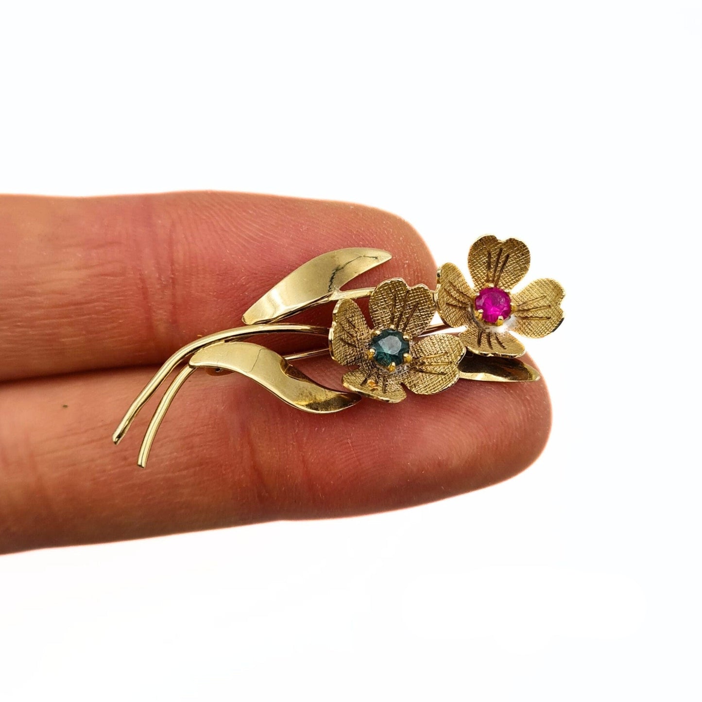 Vintage 9ct Solid Gold Flower & Leaf Brooch