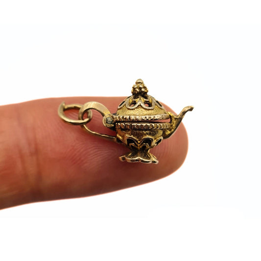 Vintage Opening Genie Lamp Charm in 9ct Gold