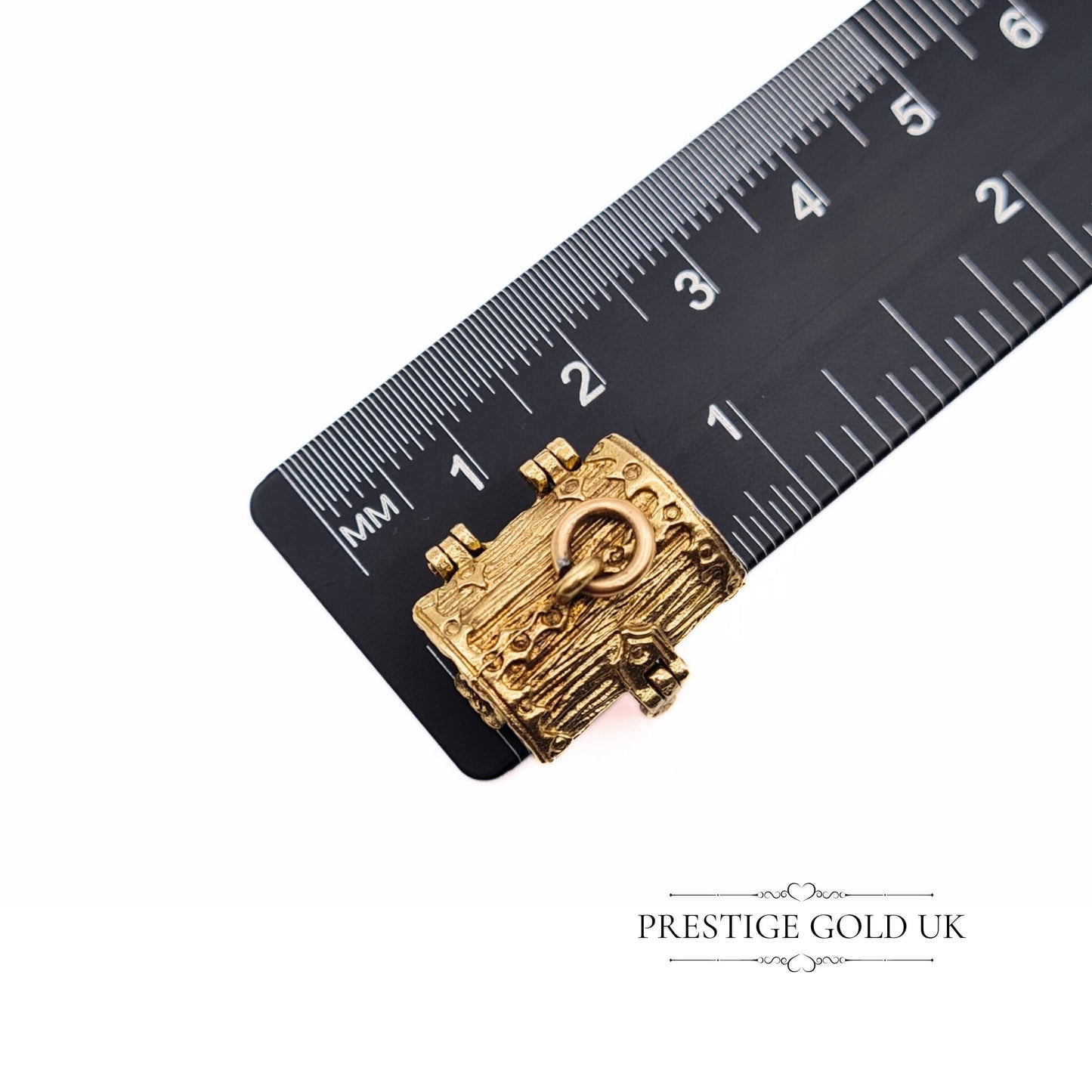 Vintage 9ct Gold Opening Treasure Chest Charm