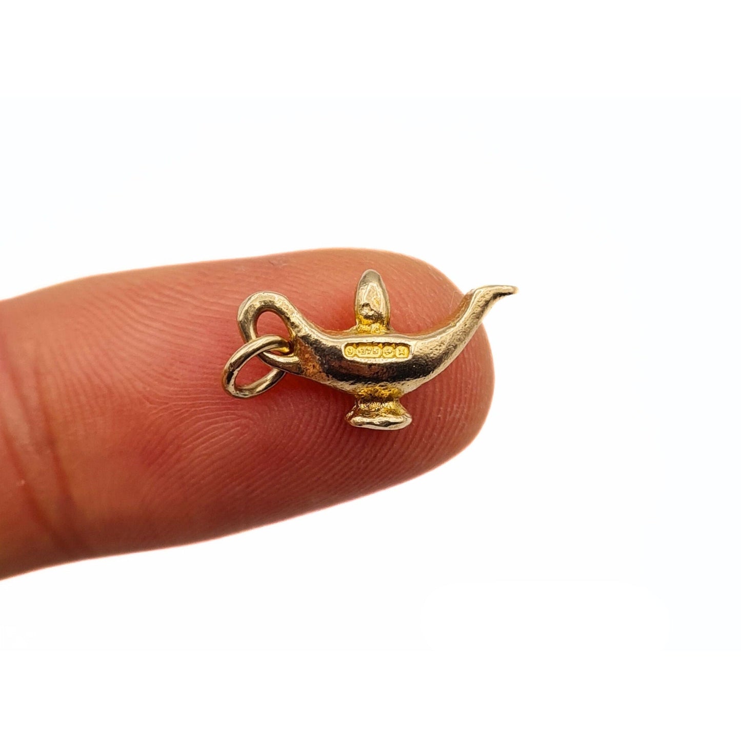 Vintage Gold Oil/Genie Lamp Charm