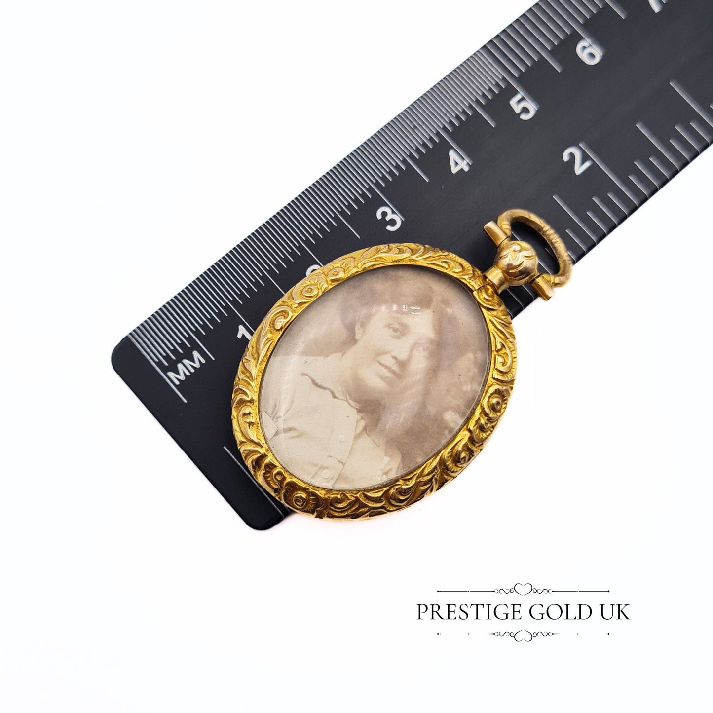 9ct Gold Ornate Double-sided Photo Pendant