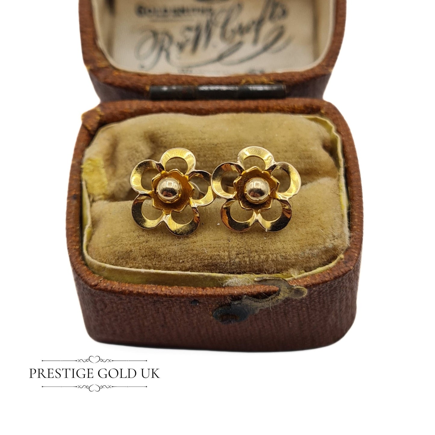 Small 9ct Gold Flower Stud Earrings