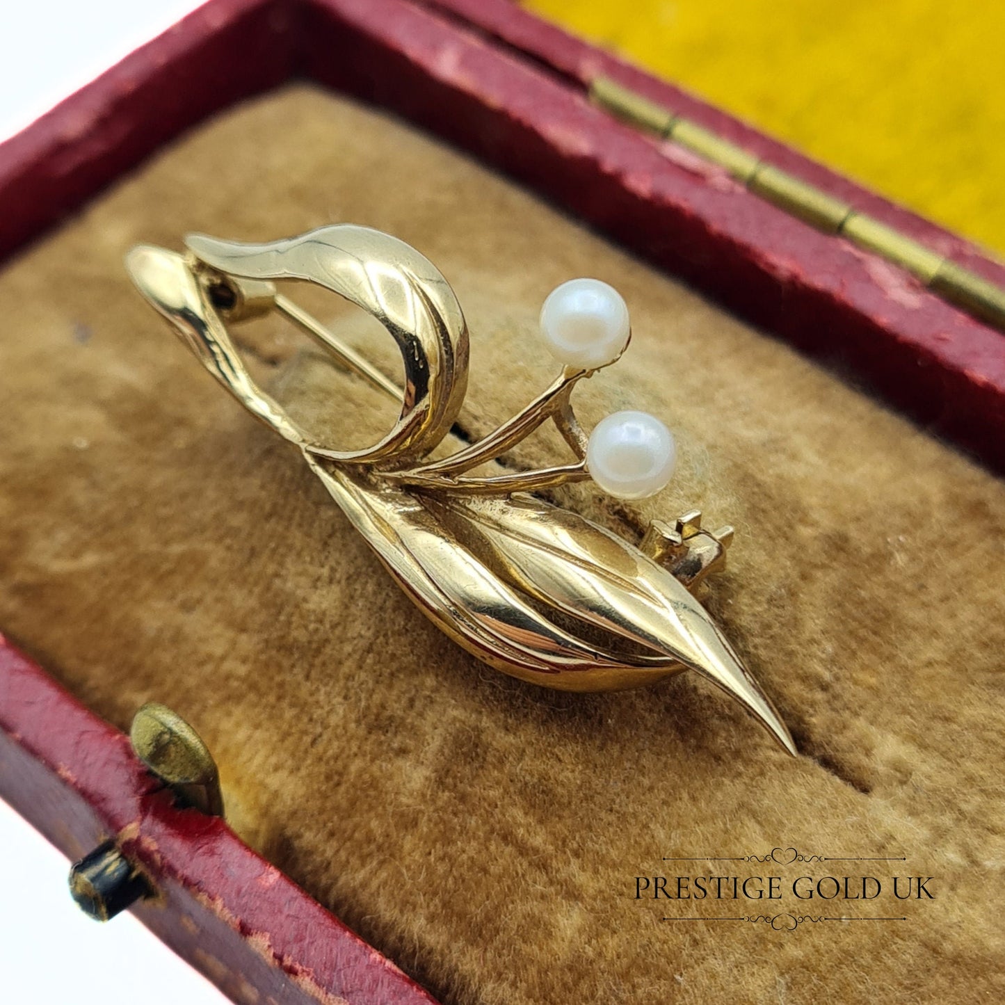 Vintage Leaf Design 9ct Gold & Pearl Brooch