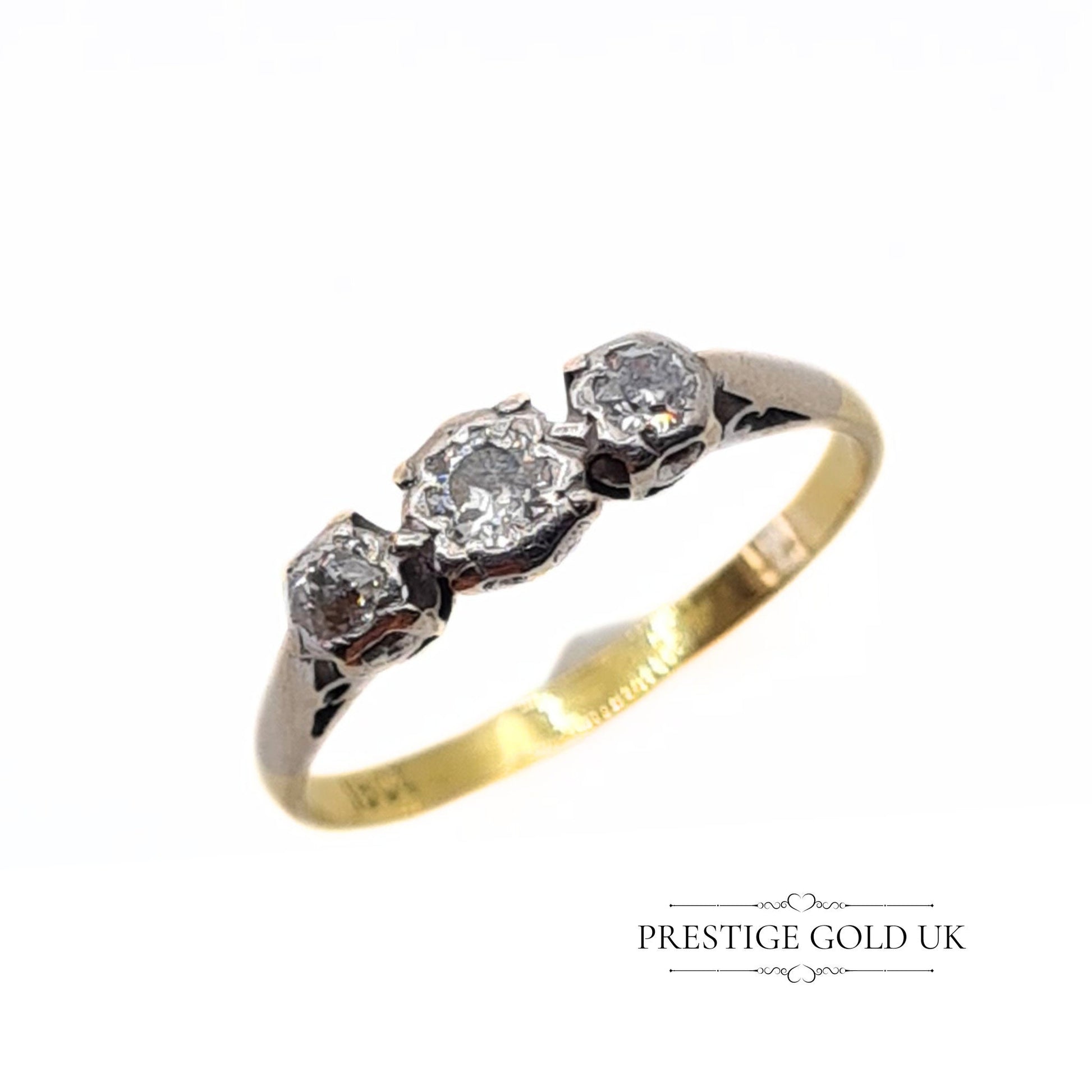 Old Cut 18ct Gold & 3 Stone Diamond Ring - Size UK P, US 7 1/2, Euro 56