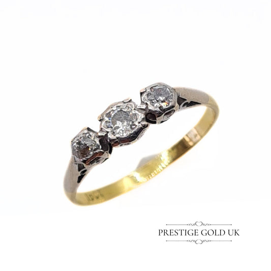 Old Cut 18ct Gold & 3 Stone Diamond Ring - Size UK P, US 7 1/2, Euro 56