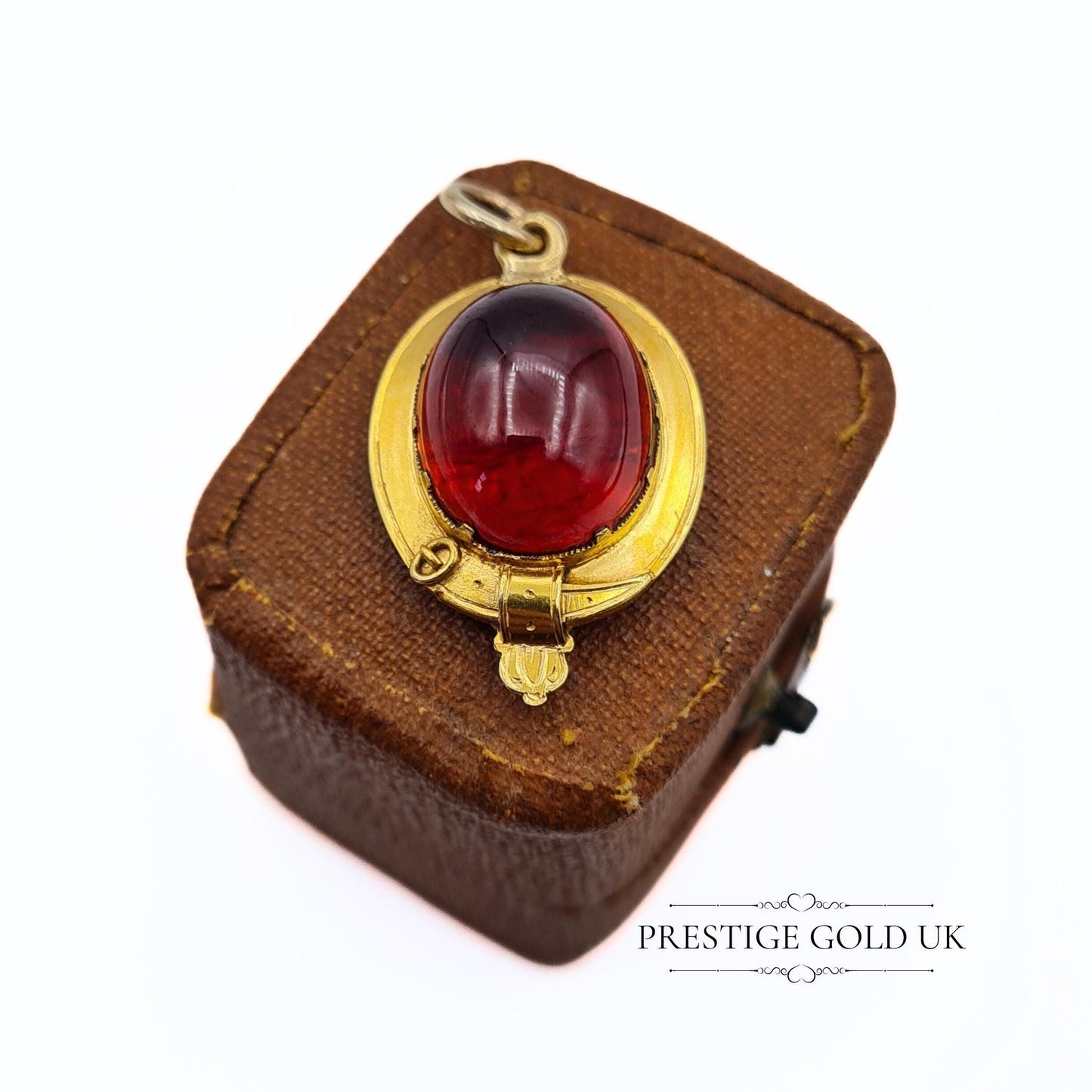 Antique 14k Gold & Garnet Oval Pendant