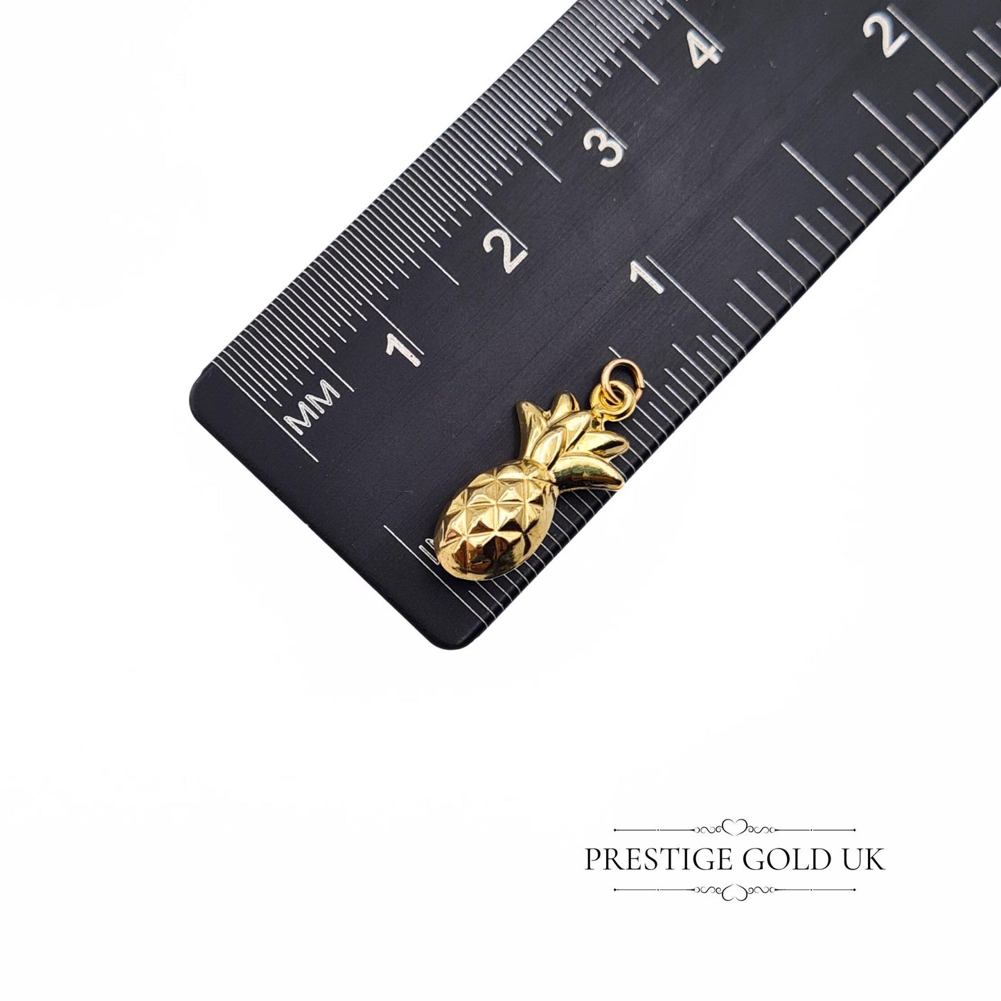 Vintage 9ct Gold Pineapple Charm