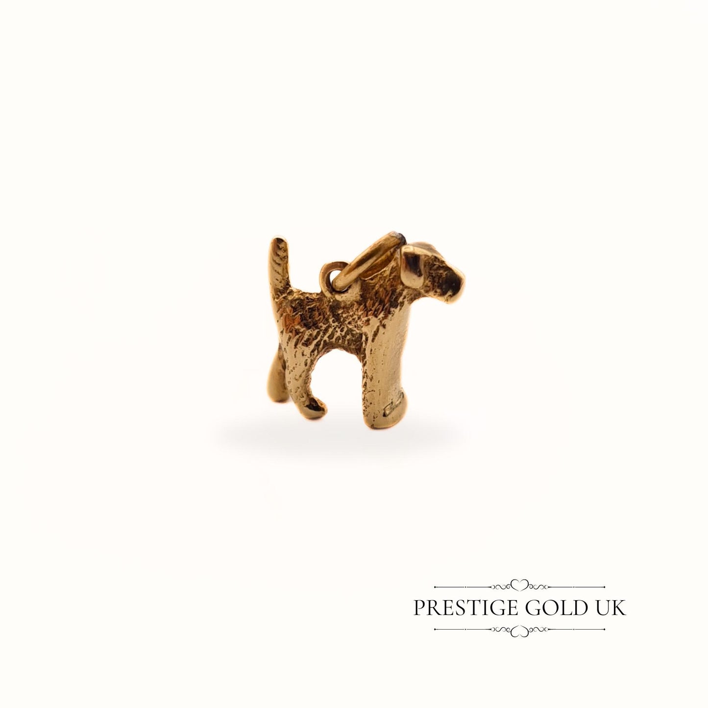 Vintage 9ct Gold Airedale Terrier Dog Charm