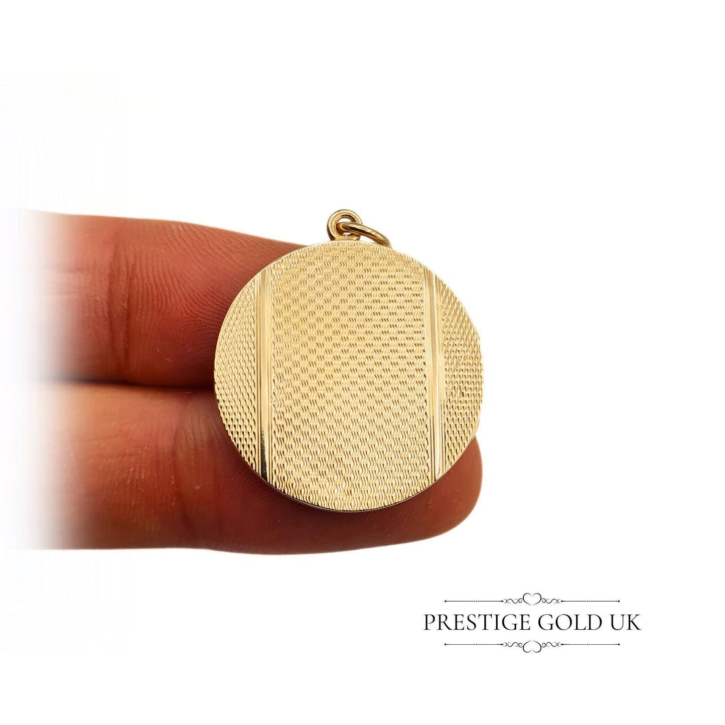 Vintage 9ct Gold Round Engraved (Geometric Design) Locket