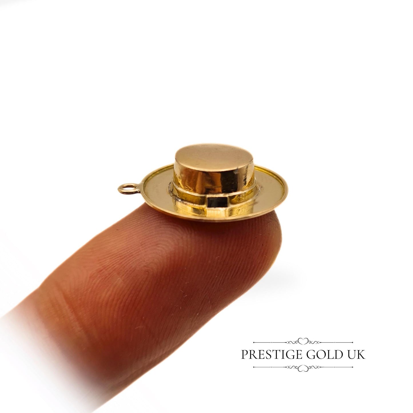 Vintage 18ct Solid Gold Boater Hat Charm