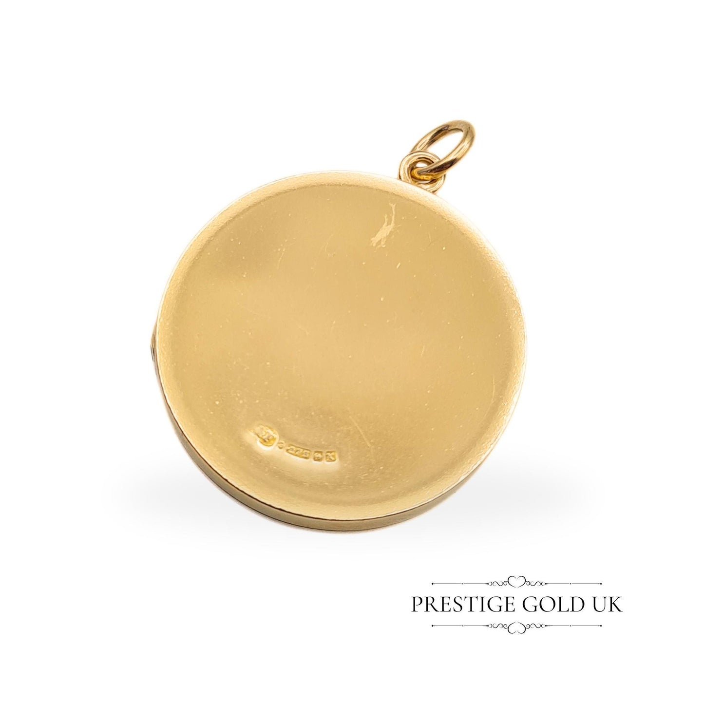 Vintage 9ct Gold Round Engraved (Geometric Design) Locket