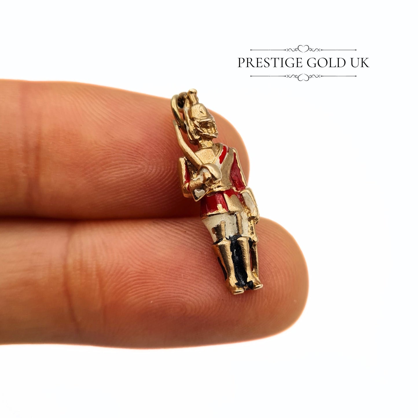 Vintage 9ct Gold Queens/Kings Guard Charm