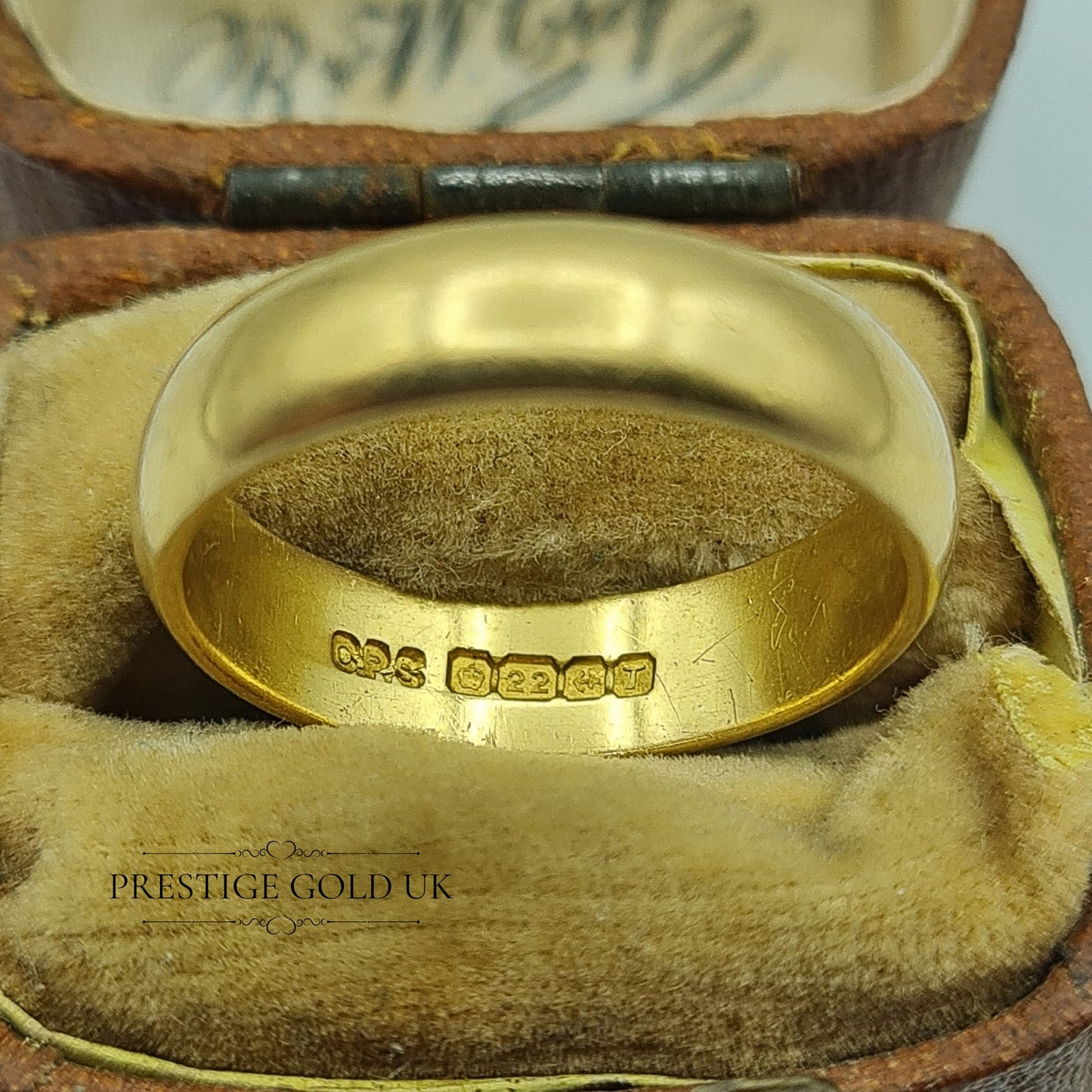 Vintage 22ct Heavy Gold Wedding Ring - Size UK M, US 6, Euro 52 1/2