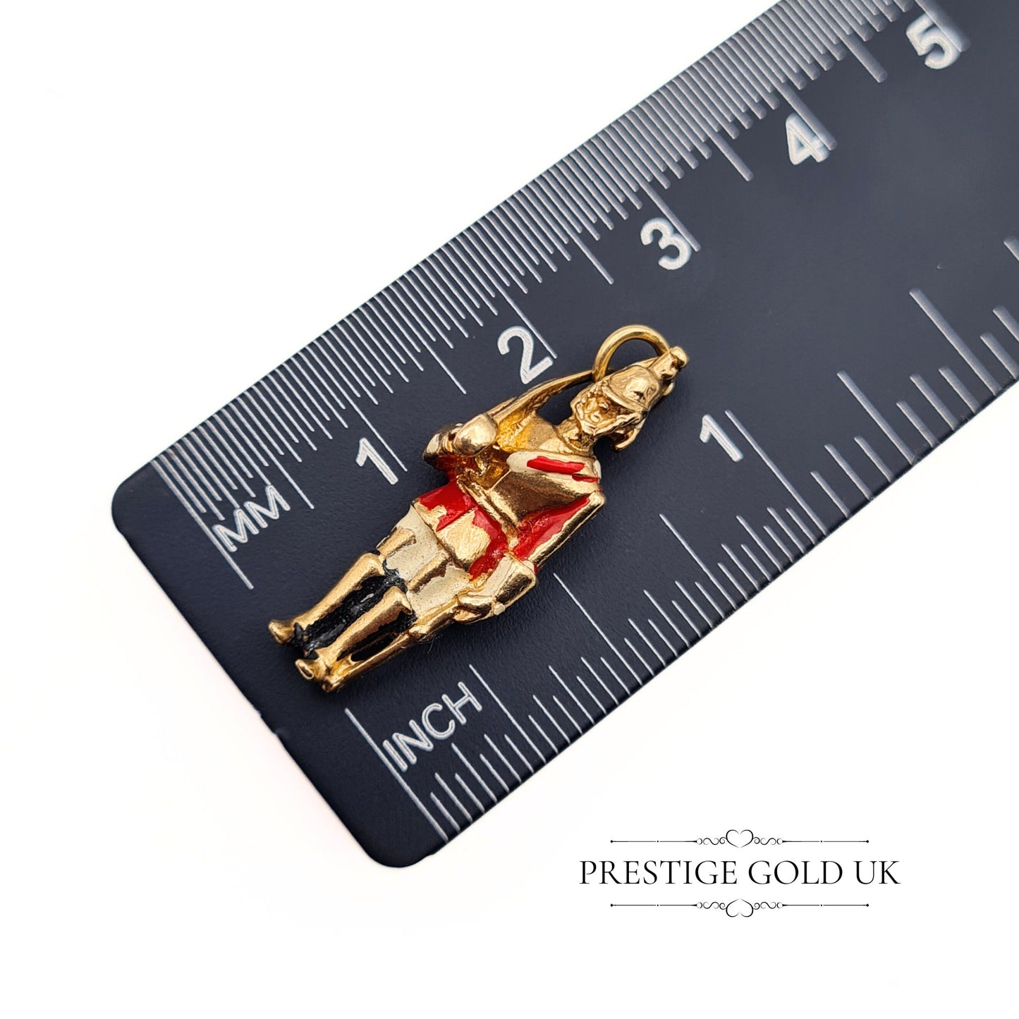 Vintage 9ct Gold Queens/Kings Guard Charm